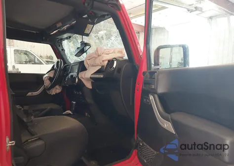 2017 Jeep Wrangler Unlimited Rubicon из США, поврежденный, VIN 1C4BJWFG8HL542616